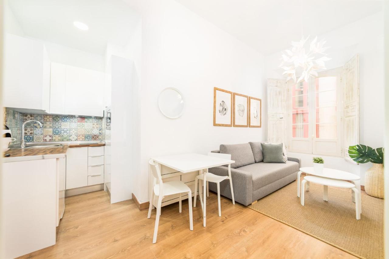 Suite Homes Uncibay Square マラガ エクステリア 写真